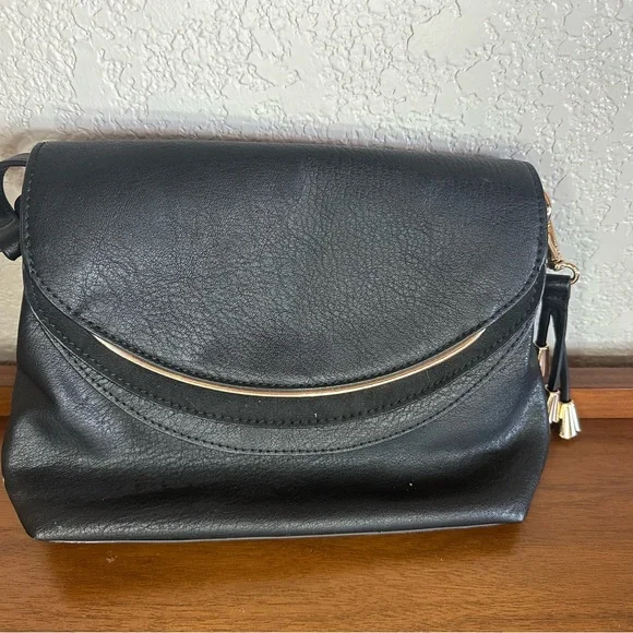 Lauren Conrad Blair Elegant Black Leather Shoulder Bag - Picture 1 of 5